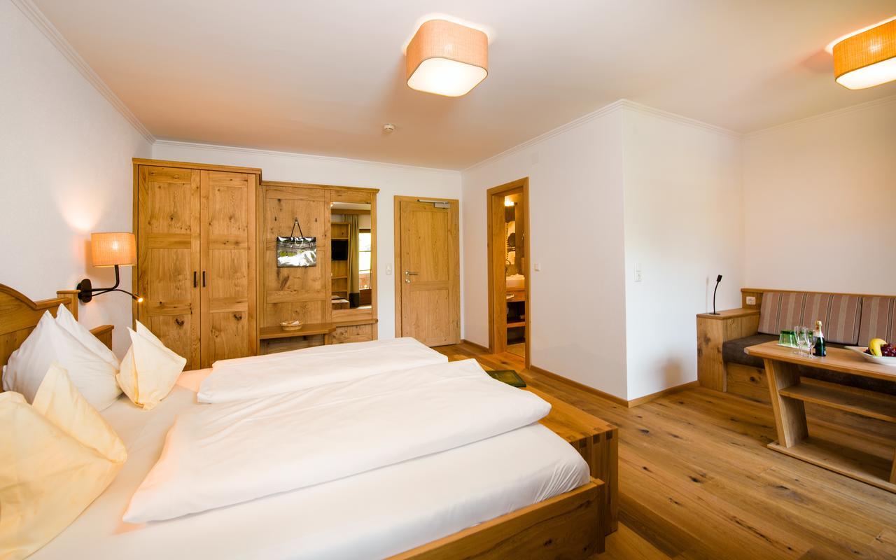 Wellness&Sporthotel Alpenhof Ehrwald Exterior foto